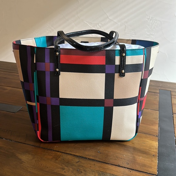 Kate Spade Colorblock Leather Tote Patent Leather Handles - Picture 2 of 14